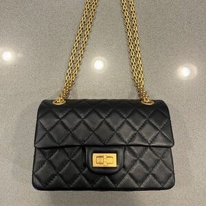 Chanel Reissue 2.55 Mini bag black/gold
